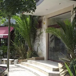 Hotel San Blas, Abadiano Celayeta